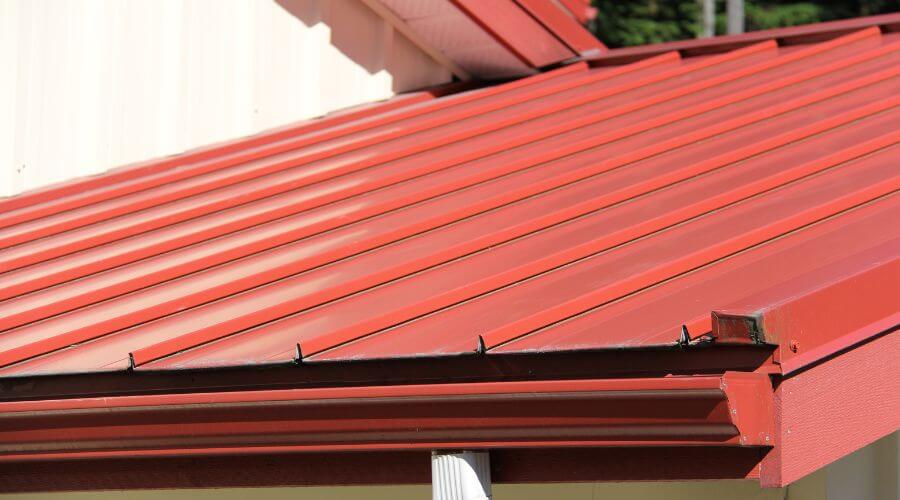 Professional gutter cleaning services in Como, TX